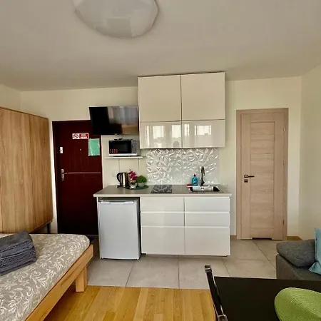 Apartment A&y Galeria Mokotow & Chopin Airport Pienkowskiego A *